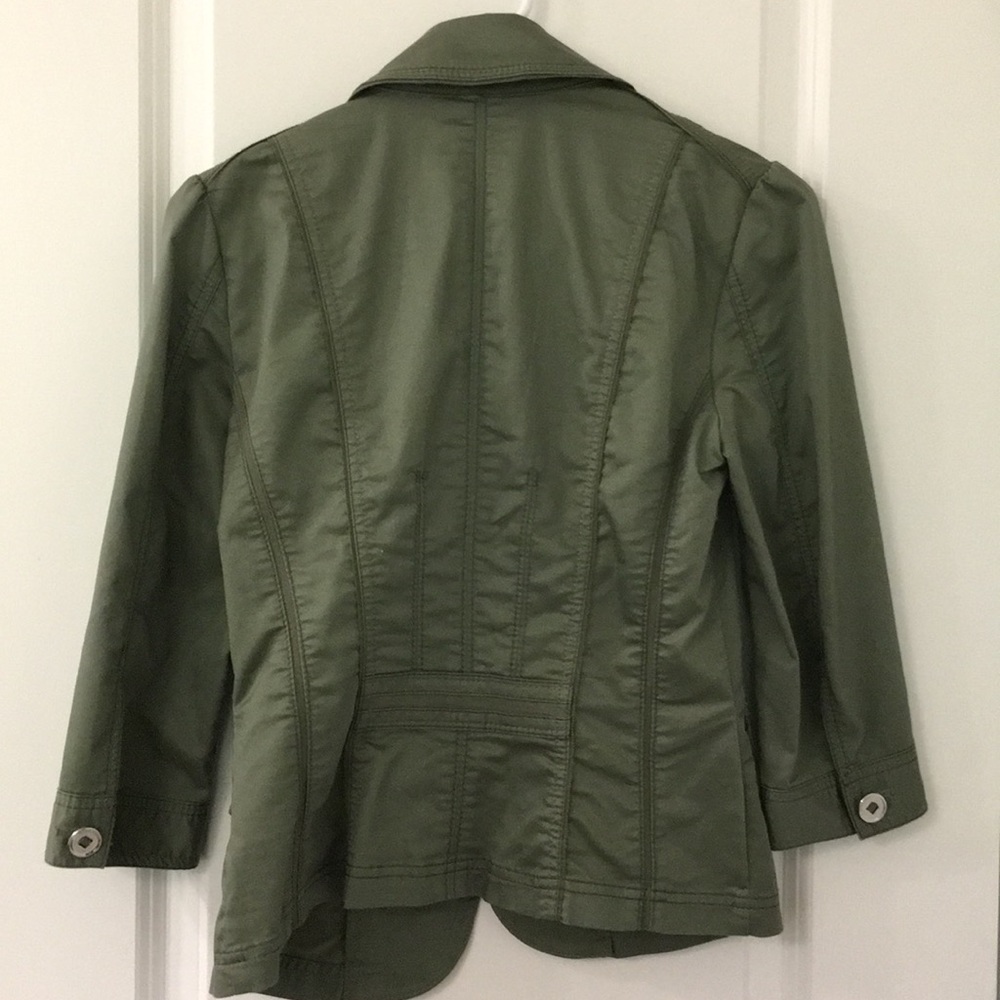 Army green lightweight jacket - Picture 3 of 3